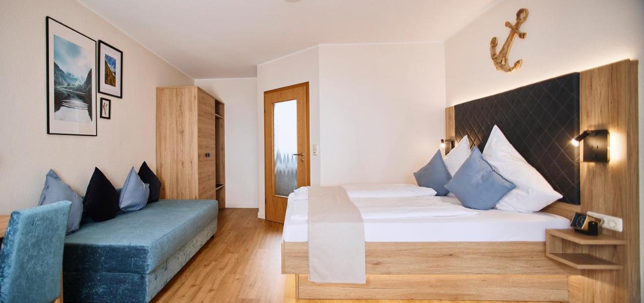 Weinhaus Lenz Hotel Briedern Eksteriør billede